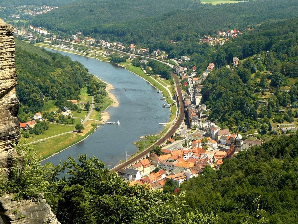 Cosy Apartment With In Pirna With Private Terrace Экстерьер фото